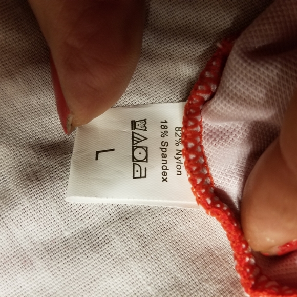 Nwot swim dress large one piece attached skirt. Adorable and flattering super cu - Picture 10 of 10